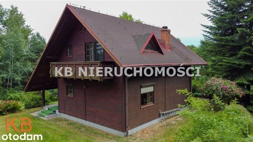 Klimatyczny, drewniany domek z dużą działką!