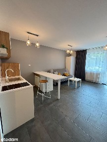 Na sprzedaż - komfortowa kawalerka 30 m² w nowym bloku pierwsze piętro