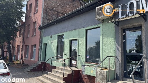 Lokal z witrynami przy Trakcie Św. Wojciecha
