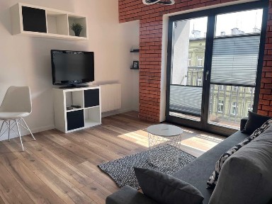 Nowoczesna kawalerka do wynajęcia / Spa / Siłownia / Balkon