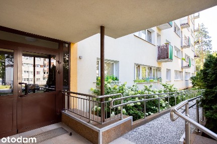 3 pokoje/kuchnia/łazienka/piwnica/balkon DO REMONTU