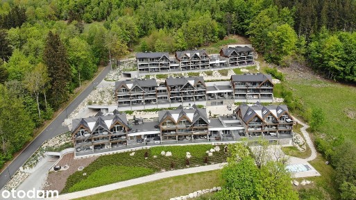 Nowoczesne apartamenty z tarasami i widokiem na góry - Kras Resort