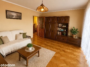 POKOJE po 1 350 PLN CAŁOŚĆ / idealnie dla studentek / OD ZARAZ
