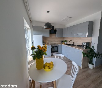 Cztery pokoje, duży balkon i gotowe do zamieszkania