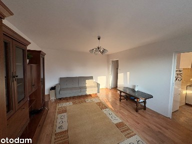 Słoneczne mieszkanie 1-pok. z balkonem i oddzielną kuchnią, 3 piętro