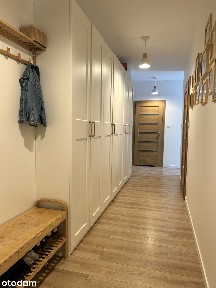 Przestronne mieszkanie z balkonem i garażem