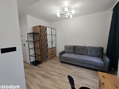 Stare Miasto|Cicha Kawalerka 28m2| ul. Grobla|Ogrzewanie miejskie.