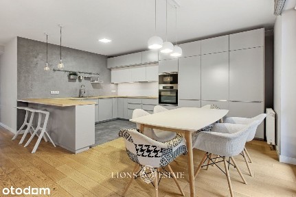 Komfortowy apartament | Metro | Arkadia