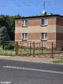 Dom piętrowy - spokojna okolica - blisko lasu
