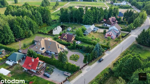 Dom mieszkalno pensjonatowy z własną plażą