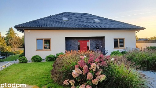 Dom Szydłowiec, 136m2 +60m2 drugi dom na wydzielonej działce w cenie