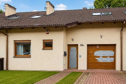 Dom w zabudowie szeregowej| 130 m² na zamkniętym osiedlu | Katowice, Piotrowice, ul. Sępia
