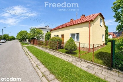 Duża działka 1000 m2 z domem blisko AWF i centrum