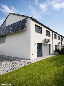 Nowy energooszczędny dom z ogródkiem (wynajem bez zwierząt)