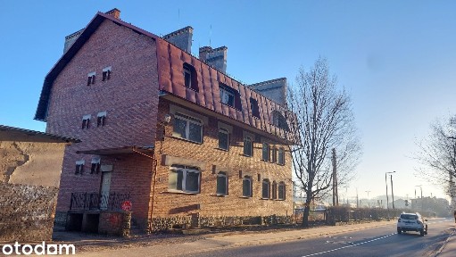 Budynek biurowo-usługowy 746,79 m² przy dworcu PKP w Jeleniej Górze