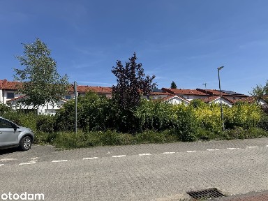 Dom w zabudowie szeregowejna wynajem z garażem