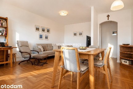 Mieszkanie z widokiem, balkon, winda, garaż