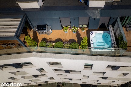 Apartament nad morzem z ogrodem na dachu