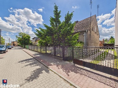Dom do modernizacji na atrakcyjnej działce 800 m2 - Kościan / Gurostwo
