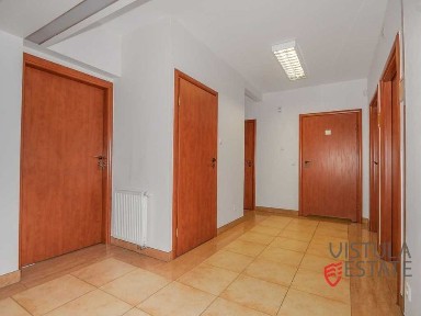 Lokal użytkowy przystosowany pod NZOZ |Taras 25 m2