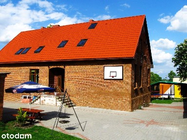 Duża nieruchomość blisko morza - dom ok. 350 m², działka 1,65 ha
