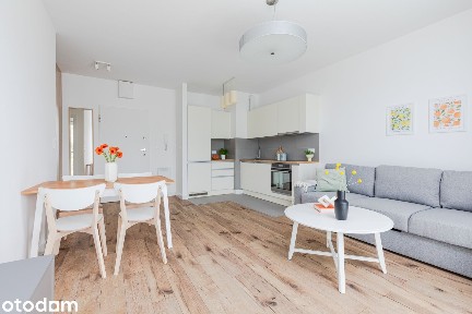 Duży balkon| Bez pośredników | Przy Galerii Mokotów