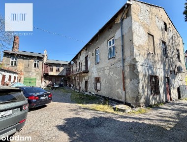 Centrum Wadowic - kamienica na sprzedaż