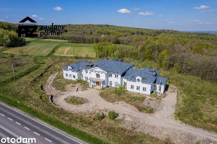 Obiekt, 1754.0 m², Łękawka