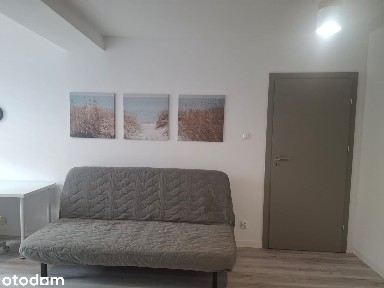 Piękna, wyremontowana kawalerka w kamienicy w centrum