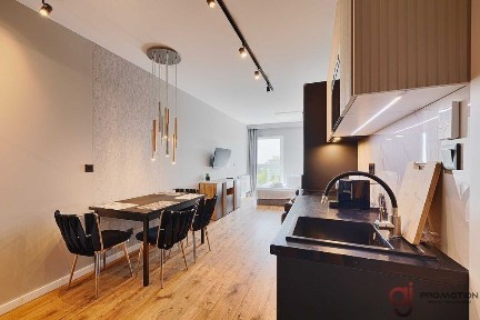 Nowoczesna kawalerka w centrum, 28 m2 - ul. Wigury 23