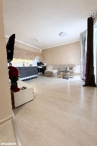 Jasne 2 pokoje | ostatnie piętro | balkon | winda | miejsce | piwnica