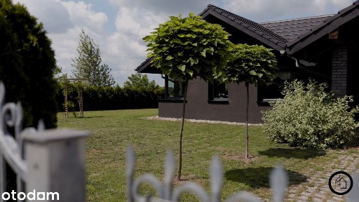 Luksusowa Nieruchomość na przestronnej działce o powierzchni 22,88 a