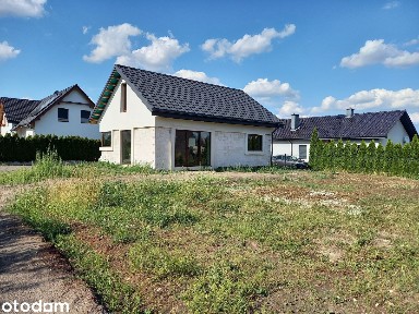 Sprzedam dom jednorodzinny z działką