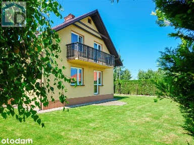 Dom, 137,20 m², Kozy
