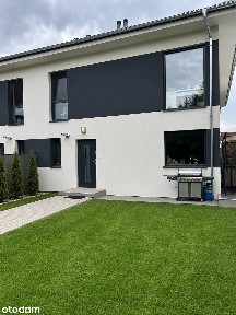 Dom z garażem, nieumeblowany, niskie koszty użytkowania