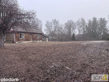 Drewniany dom z duszą na 17-arowej działce