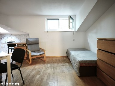 40 m2, blisko centrum, ok. Ronda Mogilskiego - bez pośredników!