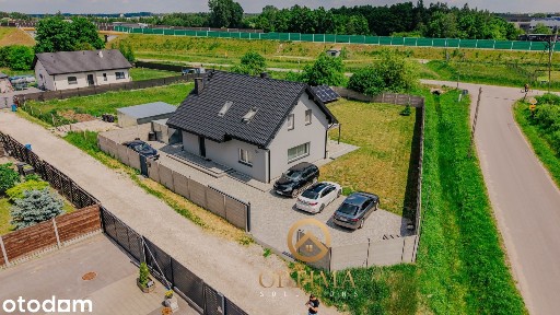 Dom 2019, fotowoltaika na starych zasadach, 4 sypialnie
