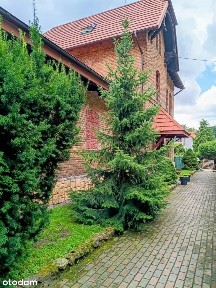 Dawny dworzec kolejowy - gotowy do zamieszkania!