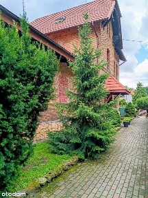 Dawny dworzec kolejowy - gotowy do zamieszkania!