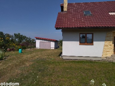 Dom z poddaszem i garażem na sprzedaż!