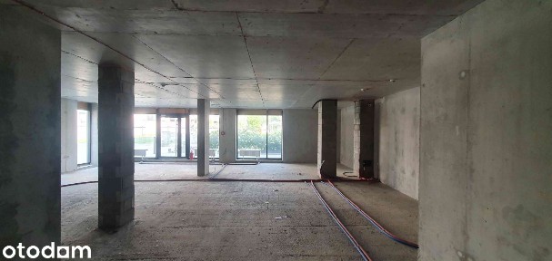 Lokal na parterze 115 m2 ul. Sikorki 12