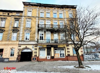 KAMIENICA W CENTRUM 620 M2! 18 LOKALI PO REMONCIE