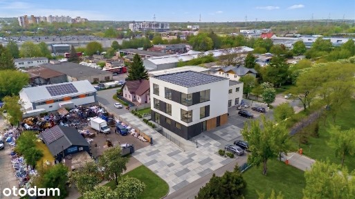 Budynek biurowo-usługowy z halą garażową - Lublin