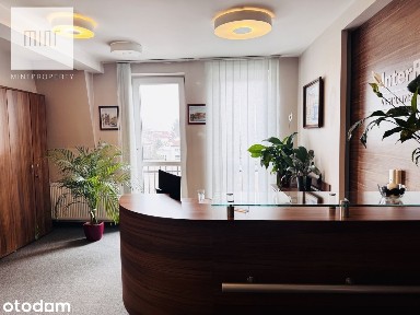 Lokal użytkowy, 240 m², Kraków