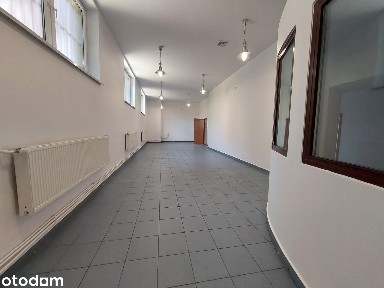 Ok. pl. Miarki 140m usługi fitness salon sprzedaży hurtownia parking
