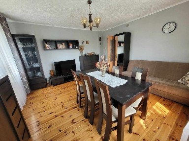 Sprzedam mieszkanie bezczynszowe 55m2, z garażem i działką. Konieczno