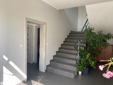 Budynek biurowy, usługowy, produkcyjny-573m2. NIEZALEŻNY ENERGETYCZNIE