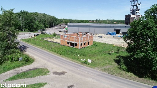Hala z biurami i możliwością rozbudowy - ul. Ziemska, Zabrze