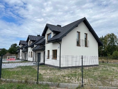 Dom w stanie deweloperskim, Mostówka ul. Kalinowa 12